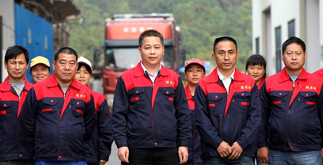 夏日熱浪，廣州昊至泉生產(chǎn)同事奮戰(zhàn)生產(chǎn)一線